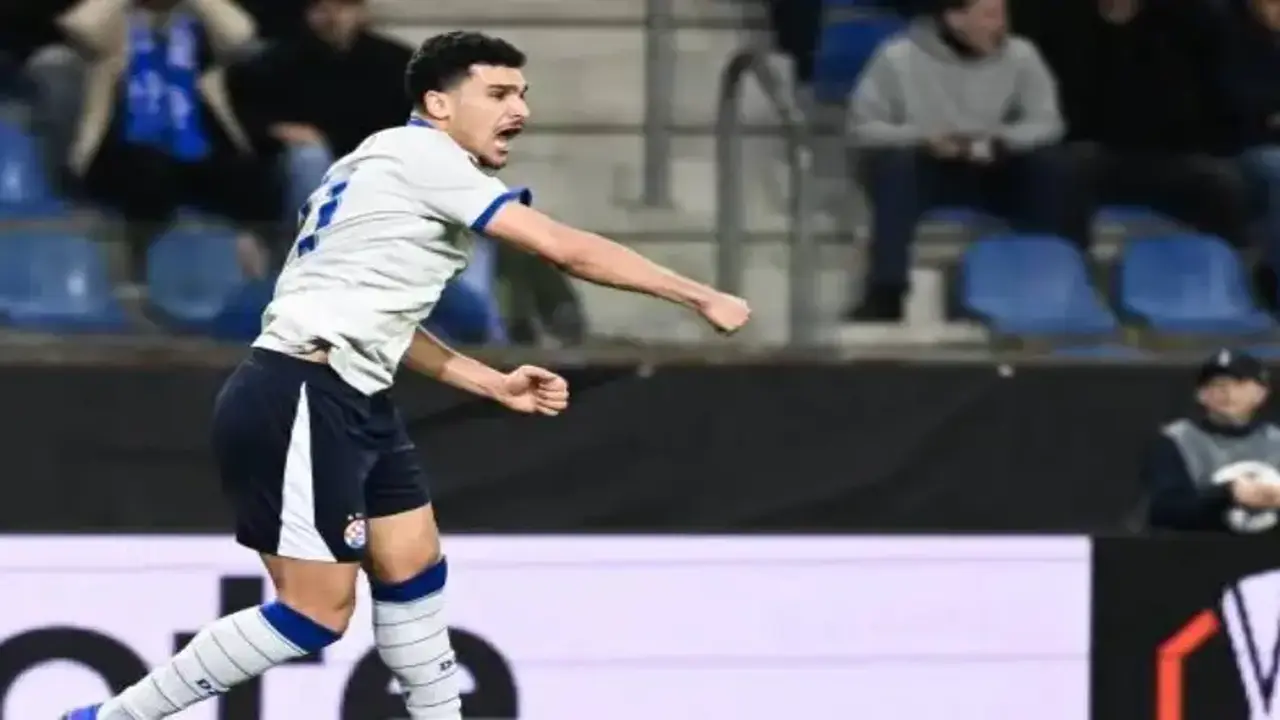 منصف يحدد موعده النهائي مع دينامو زغرب قبل الانتقال للأهلي